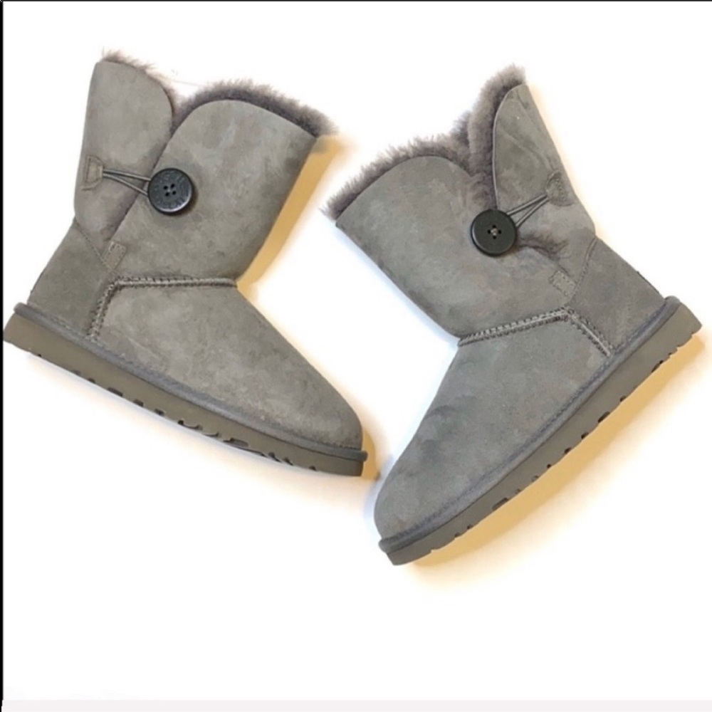 Ugg Grey Bailey Button Boots Size 5